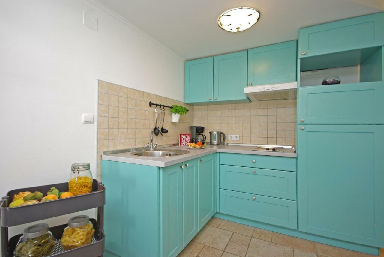 Steinhaus Dalmatien Apartment โปดาซา ภายนอก รูปภาพ